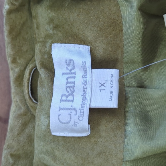 100% Leather Coat - Picture 7 of 12